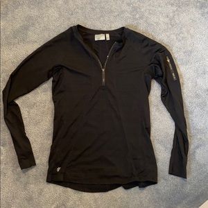 Athleta black half-zip long sleeve with pocket